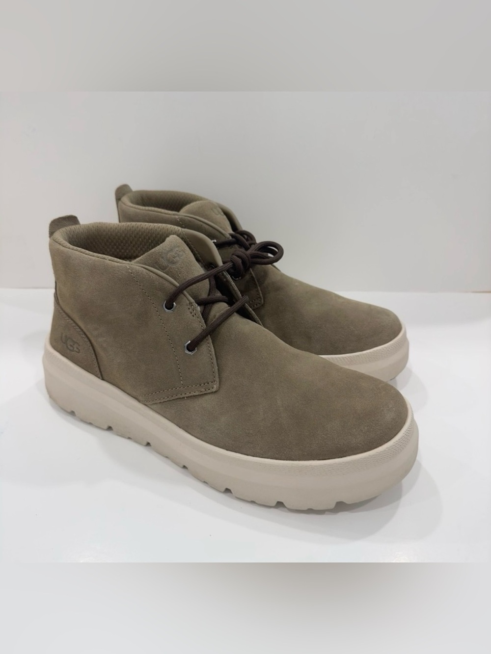UGG Men's Leather Chukka Ankle Boots